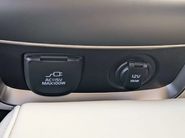 New 2026 Snow White Pearl Kia SX image 14