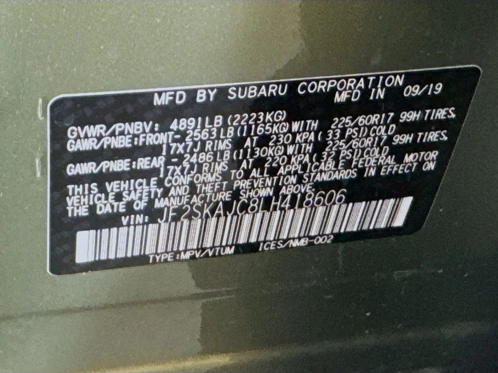 Used 2020 Green Subaru Premium image 40