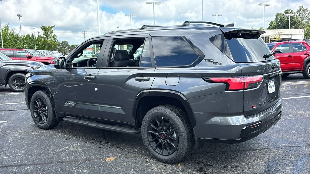 New 2026 Magnetic Gray Metallic Toyota  Platinum image 5