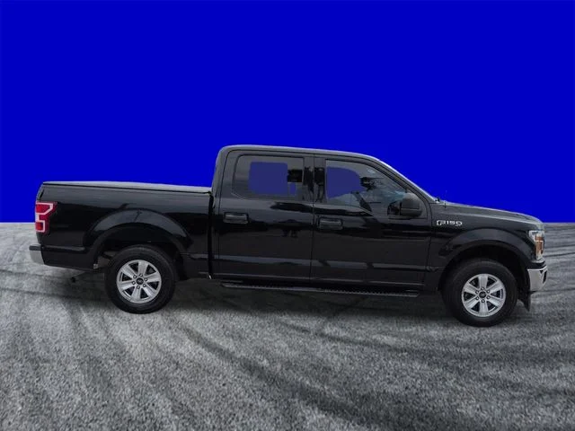 Used 2018 Black Ford XLT image 3