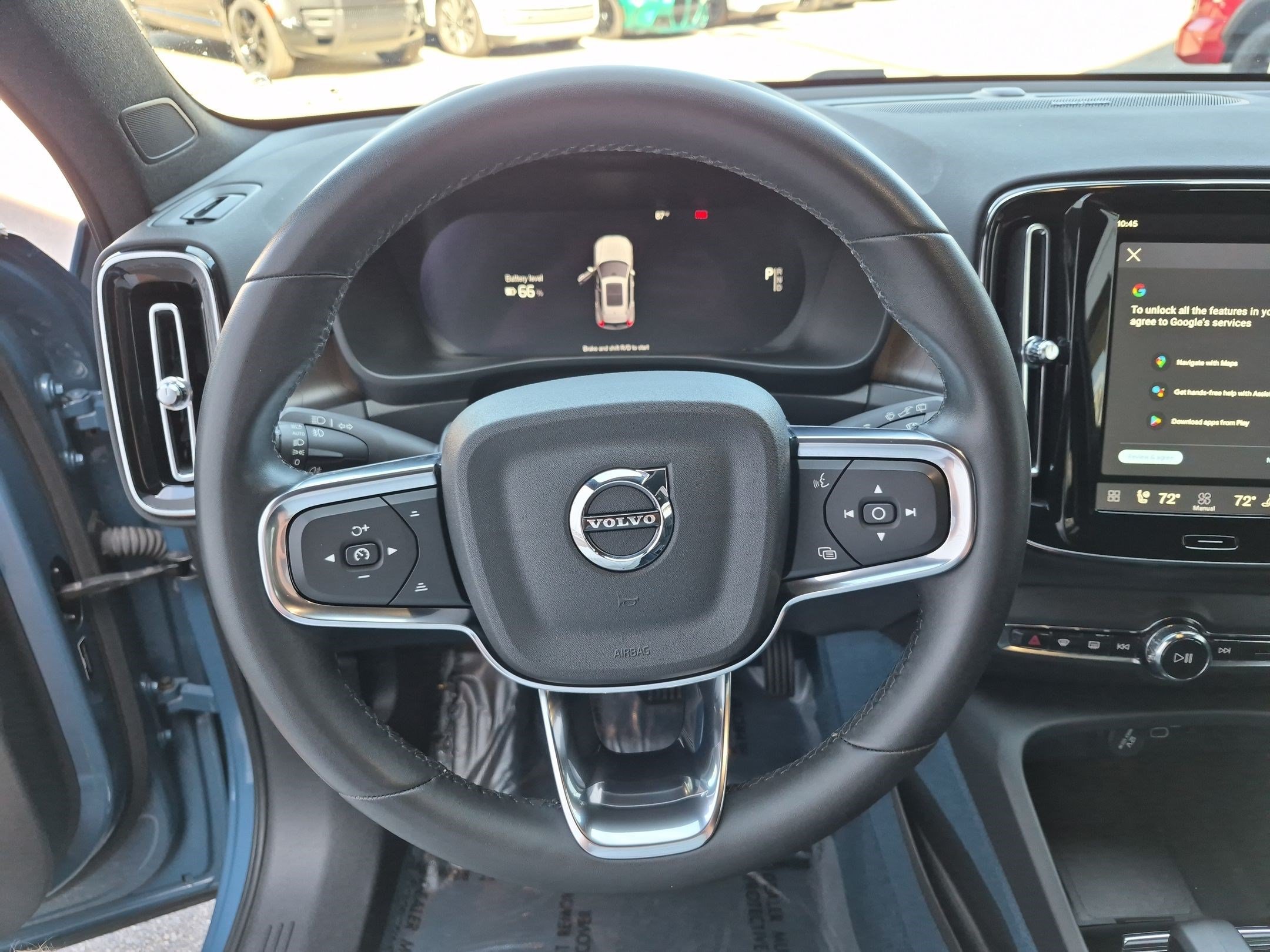 Certified Used 2023 Fjord Blue Volvo Ultimate image 16