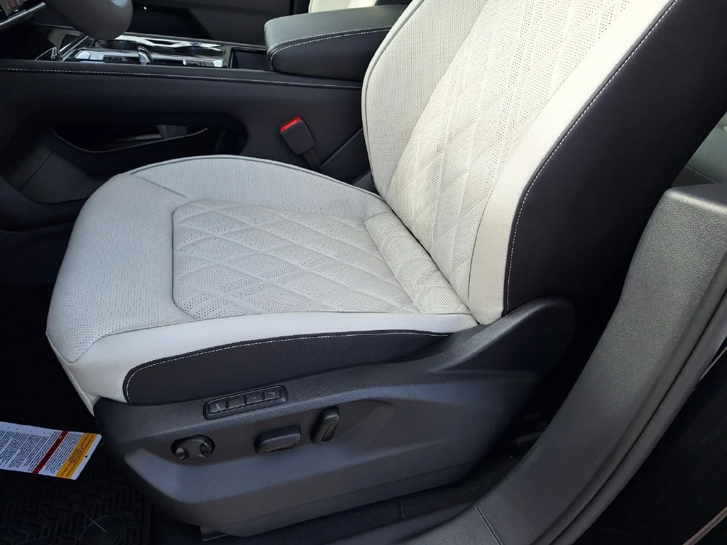 New 2026 Black Volkswagen SEL Premium R-Line image 10