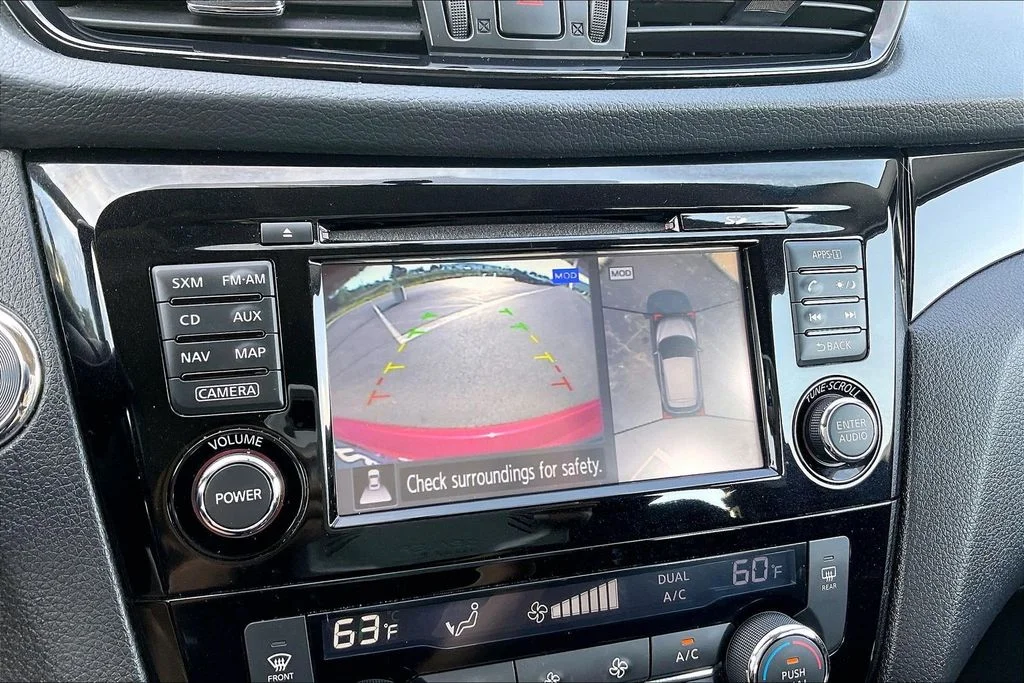 Used 2017 Red Nissan SV image 21