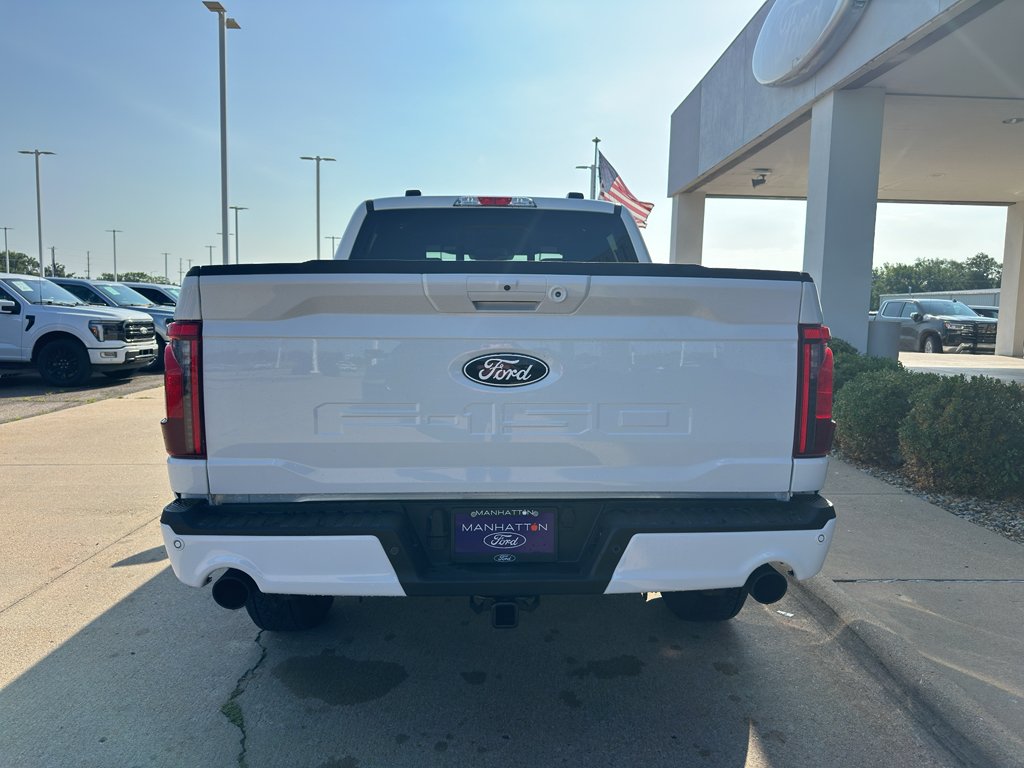 New 2026 Oxford White Ford XLT image 14