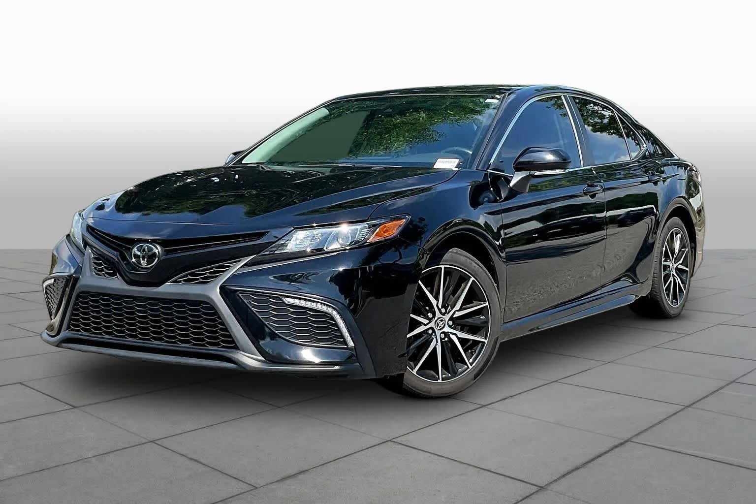 2024 Toyota Camry SE Nightshade