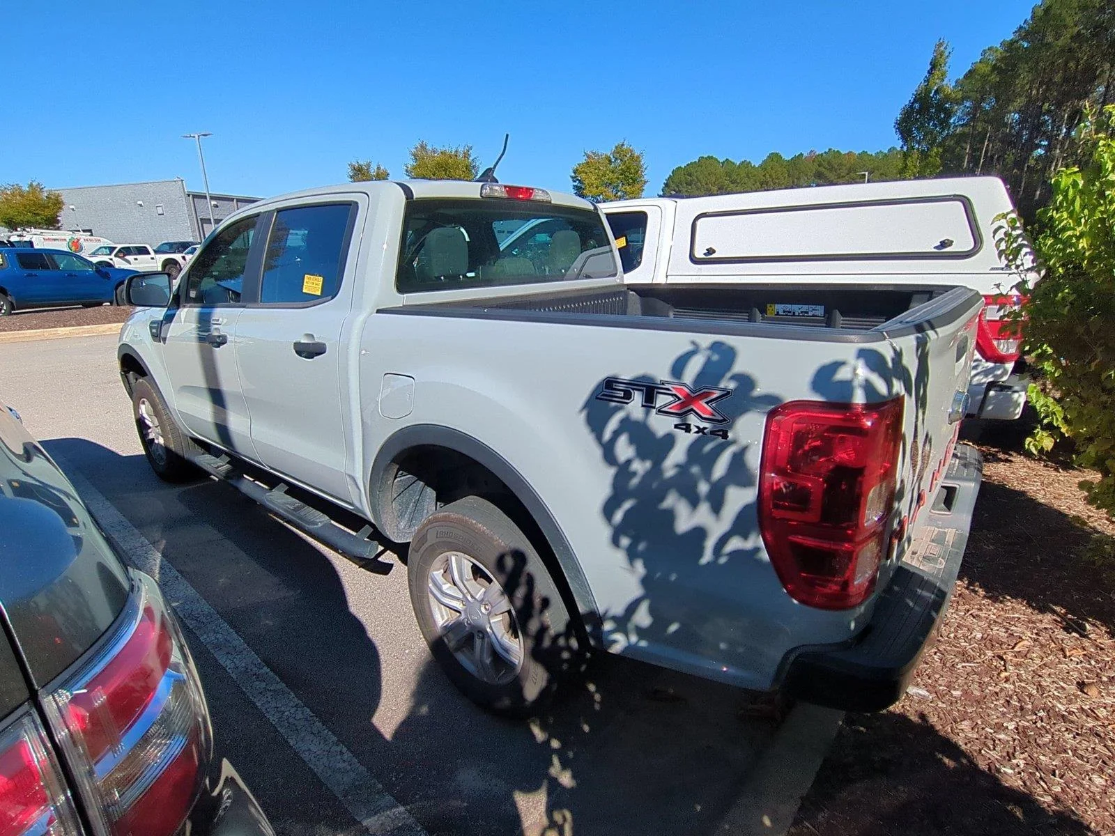 Used 2022 Cactus Gray Ford XL image 4