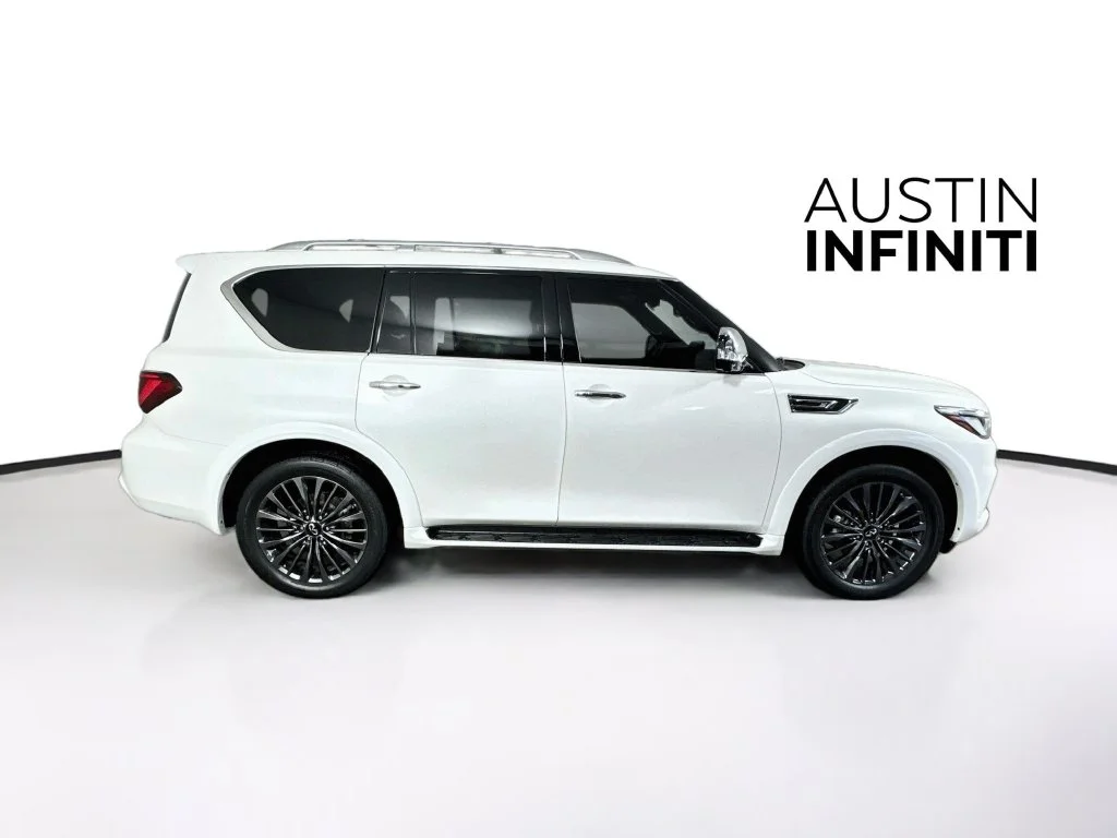 Certified Used 2024 Moonstone INFINITI Sensory image 11