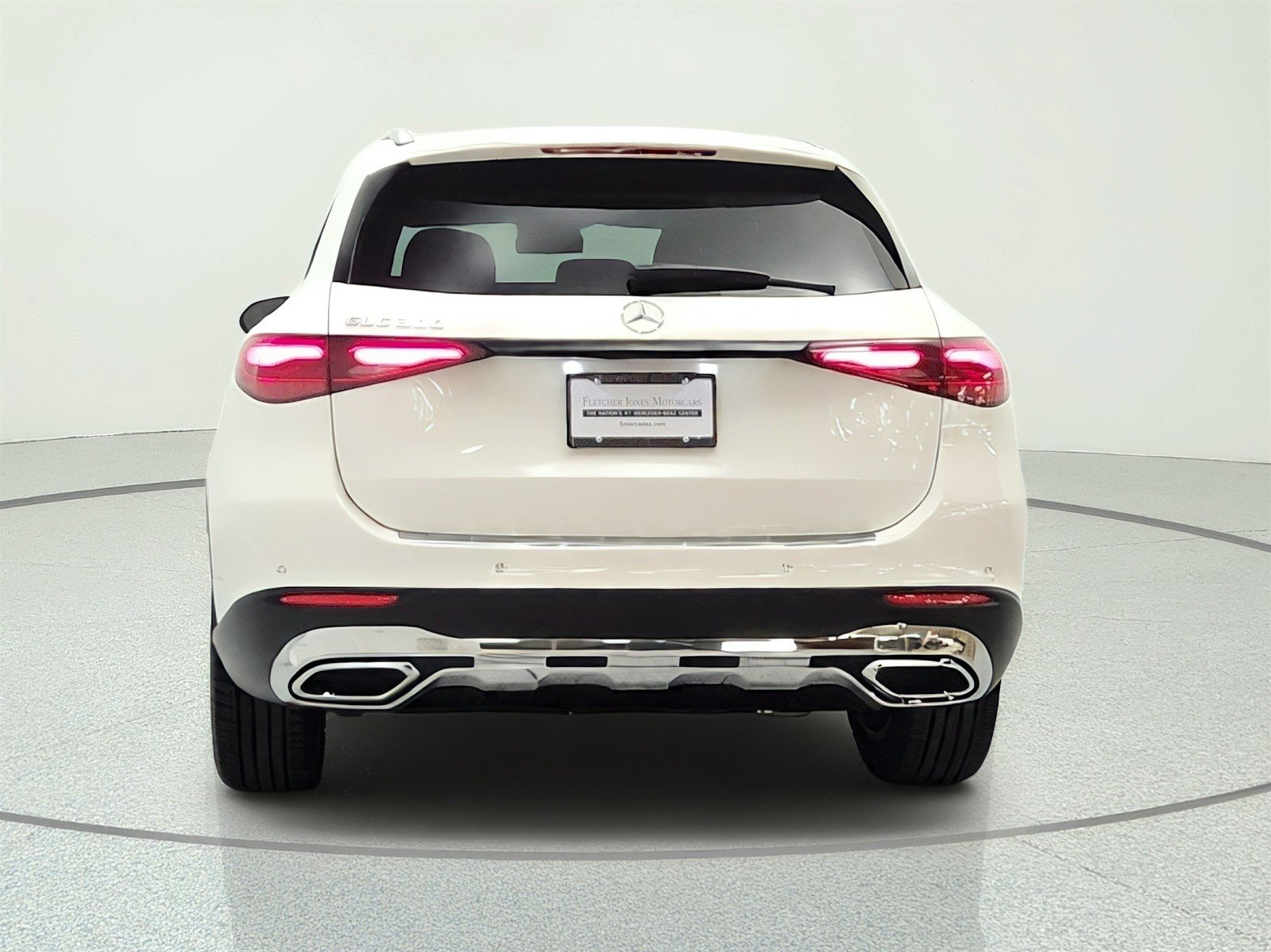 Certified Used 2026 Polar White Mercedes-Benz GLC 300 SUV image 6