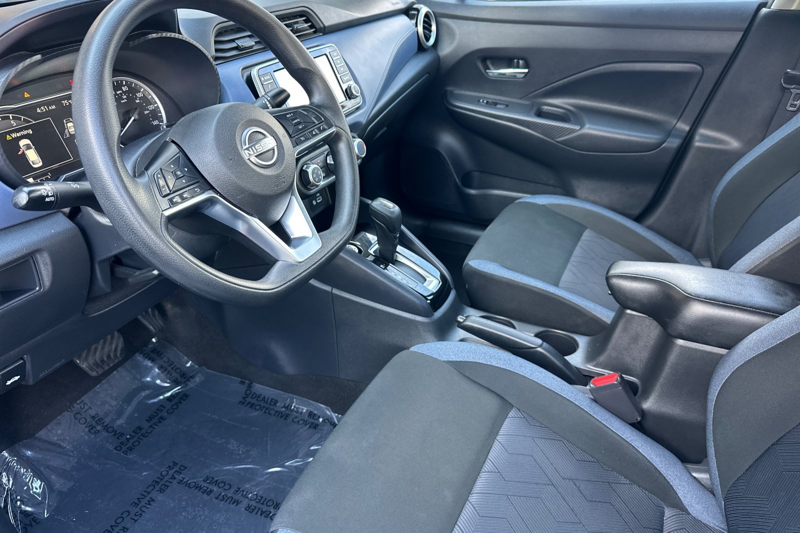 Used 2024 White Nissan 1.6 SV image 10