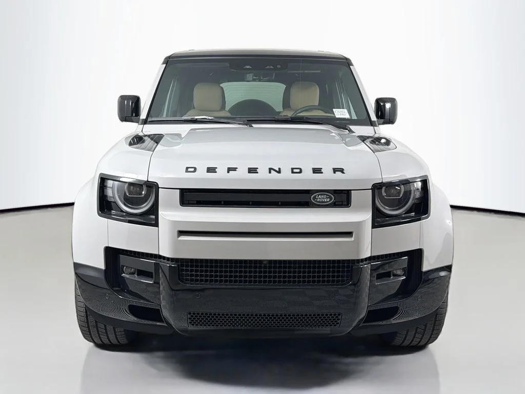 New 2026 Borasco Grey Land Rover X-Dynamic SE image 2