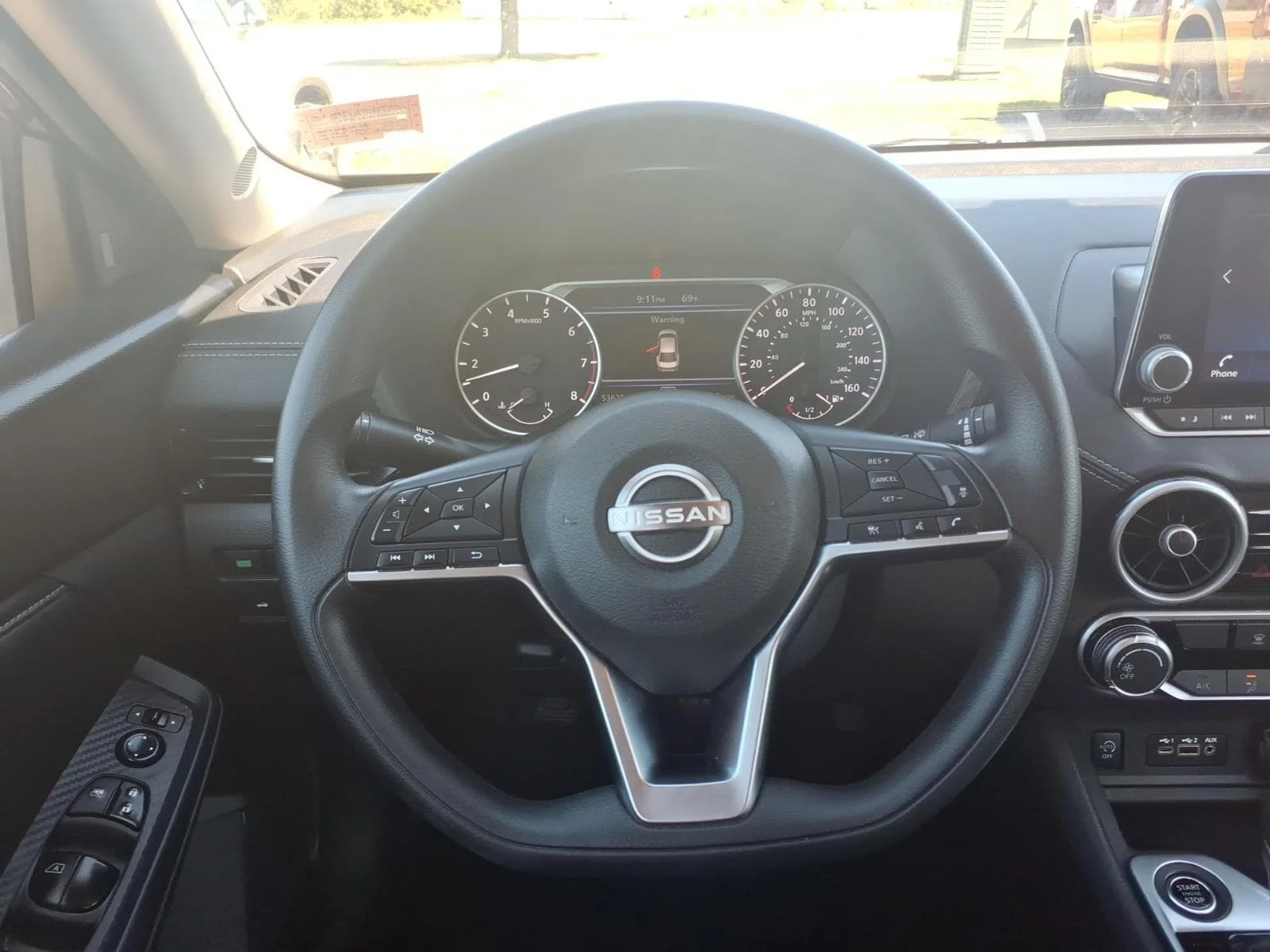 Used 2024 Rosewood Nissan SV image 18