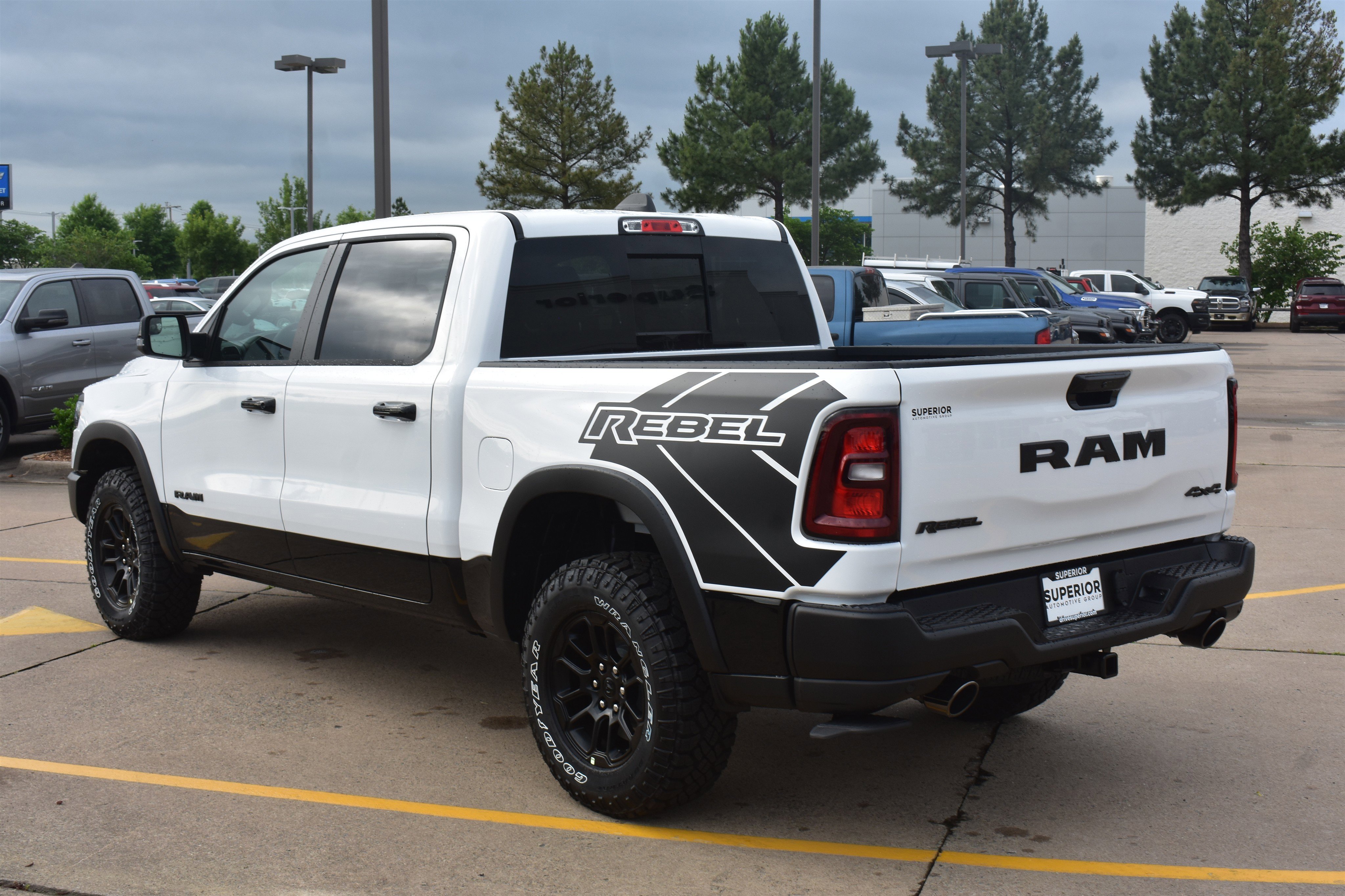 New 2026 Bright White Clear-Coat Exterior Paint RAM Rebel image 9