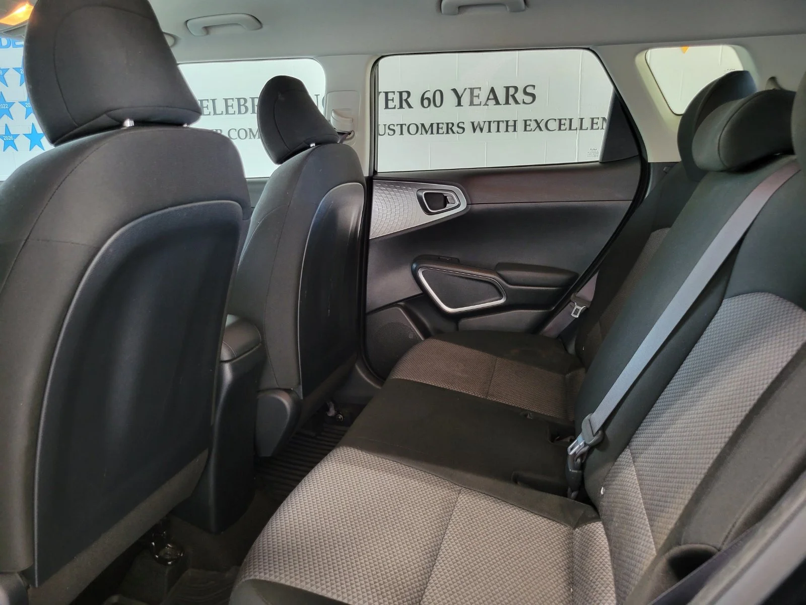 Used 2022 Black Kia LX image 24