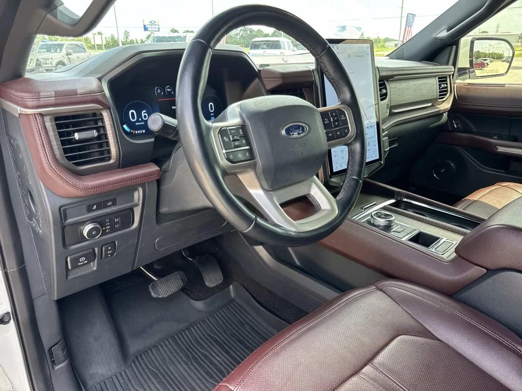 Certified Used 2022 Star White Ford Limited image 18