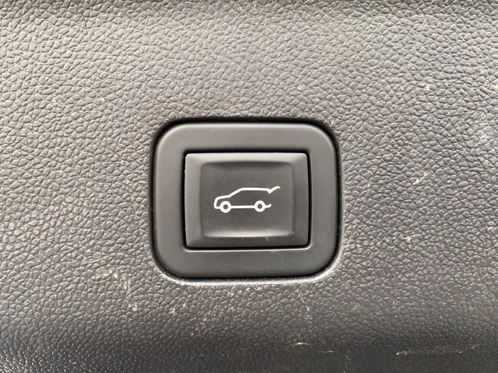 Used 2024 Radiant Red Tintcoat Chevrolet RST image 36