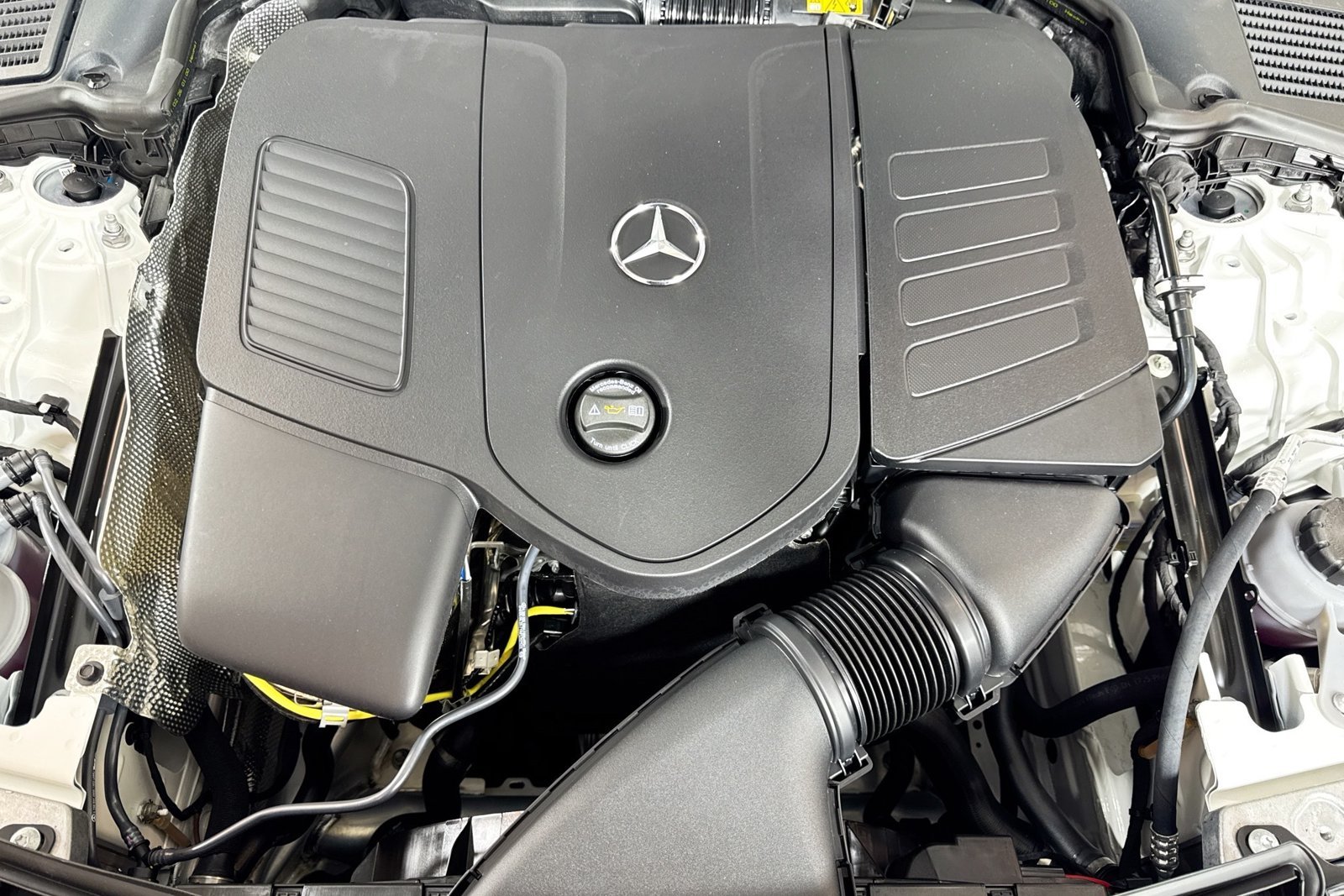 New 2026 Polar White Mercedes-Benz CLE 300 image 27