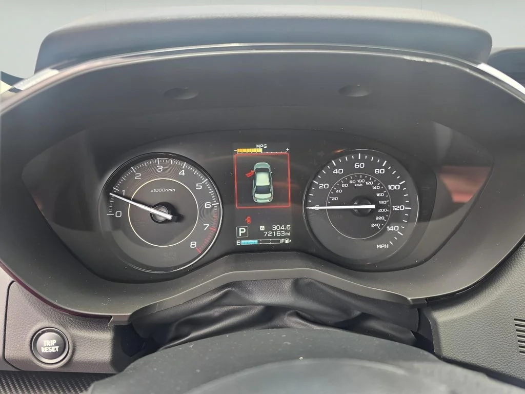Used 2022 Ice Silver Metallic Subaru Base image 19