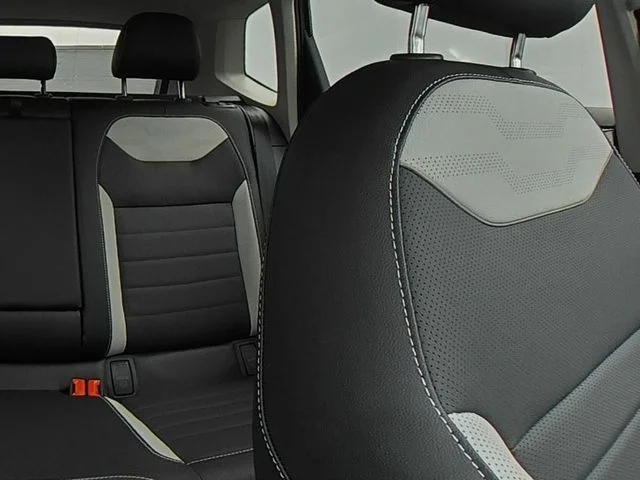 New 2026 Green Volkswagen 1.5T SEL image 39