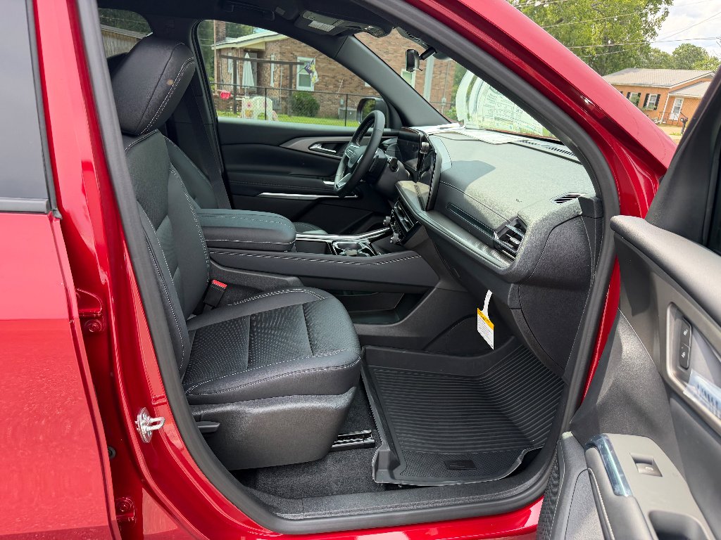 2026 Chevrolet Traverse LT - Photo 22