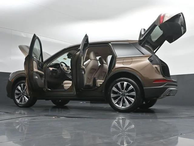 Certified Used 2022 Bronze Smoke Metallic Premium Colorant Lincoln Reserve image 57