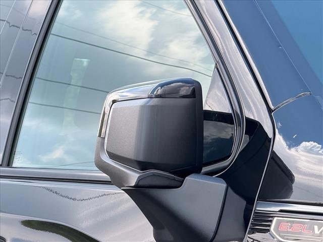 Used 2026 Onyx Black GMC AT4 image 5