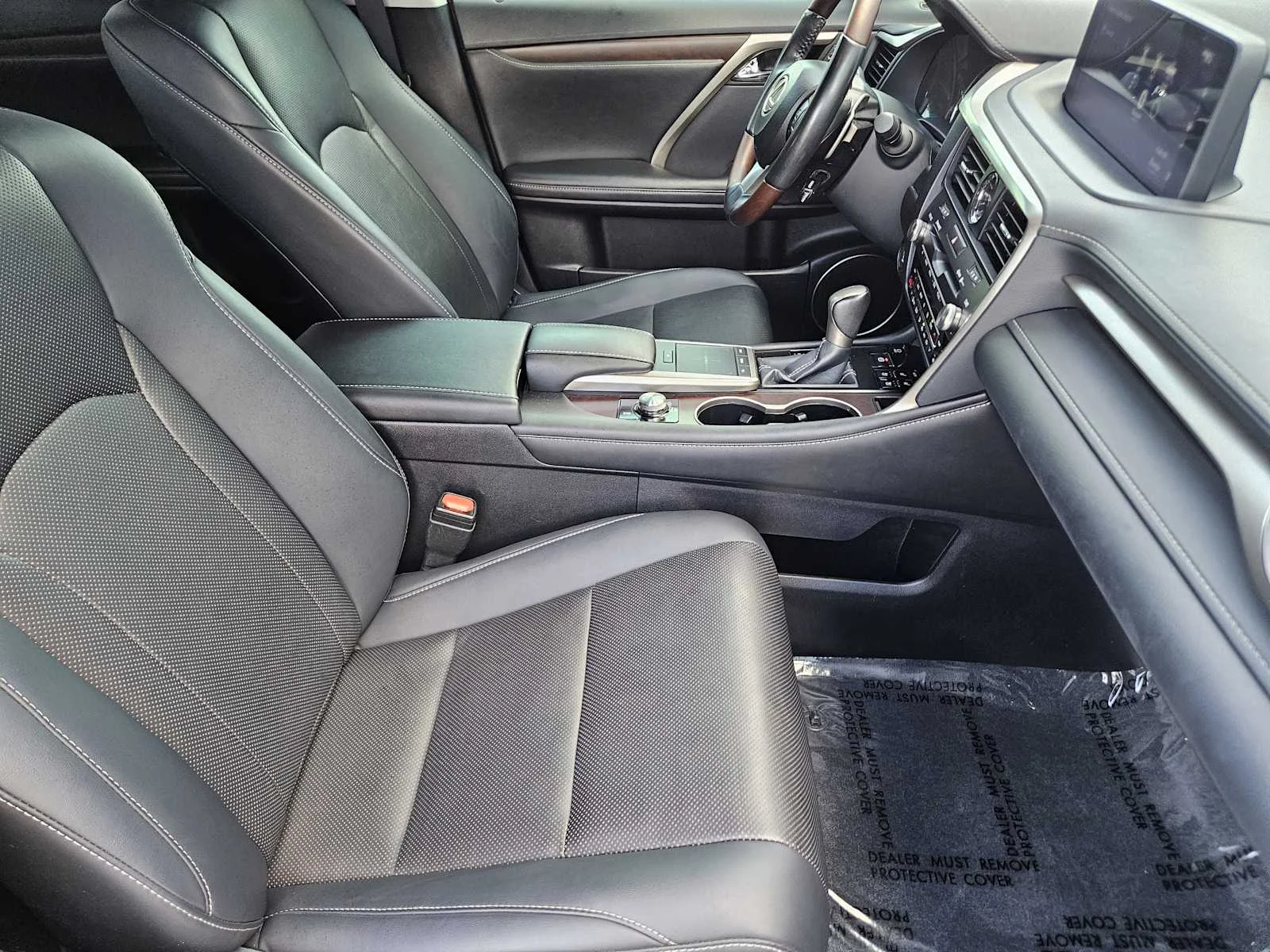 Certified Used 2021 CAVIAR Lexus  image 9