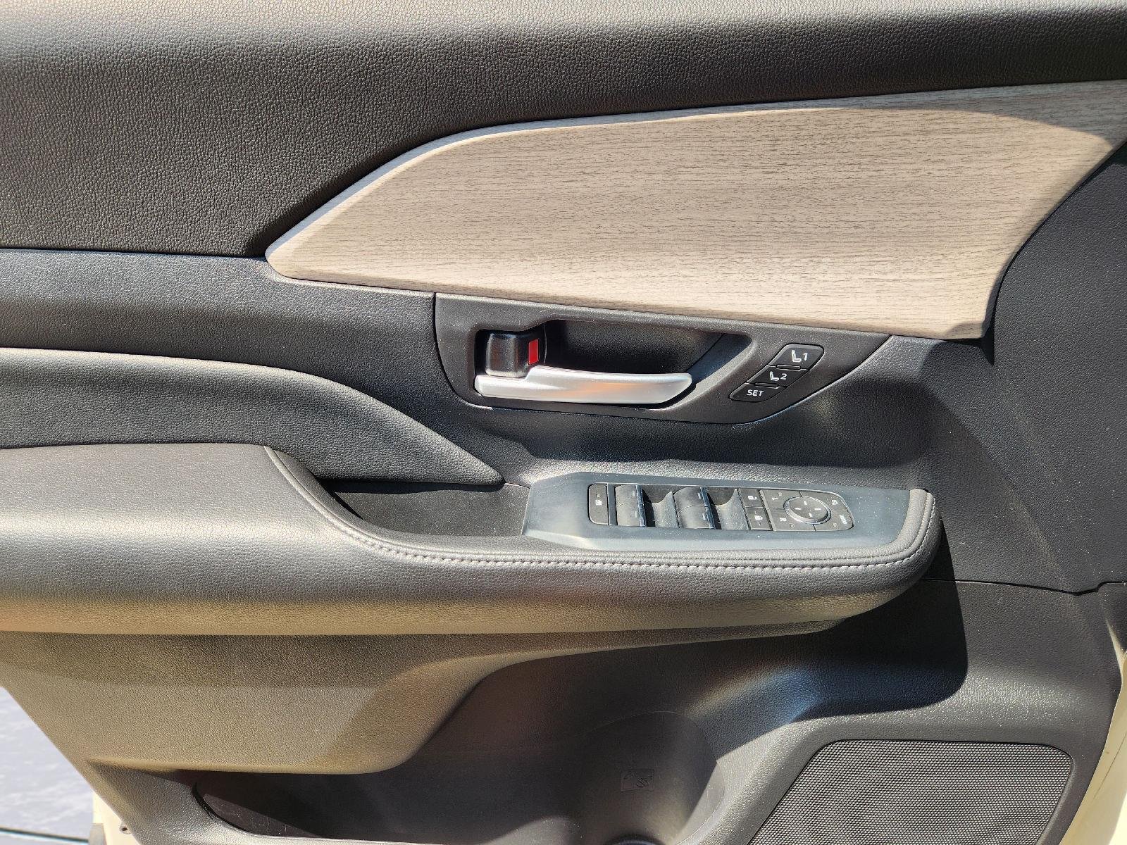 2024 Toyota Grand Highlander Limited - Photo 21