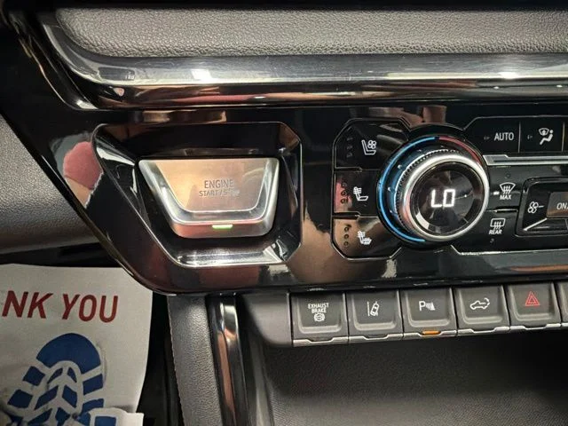 Used 2024 Gray GMC AT4 image 27