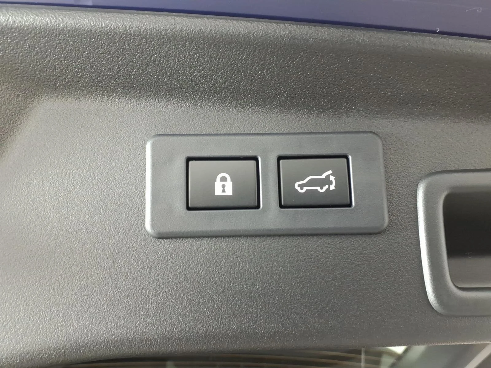 New 2026 SAPPHIRE BLUE PEARL Subaru Premium image 52