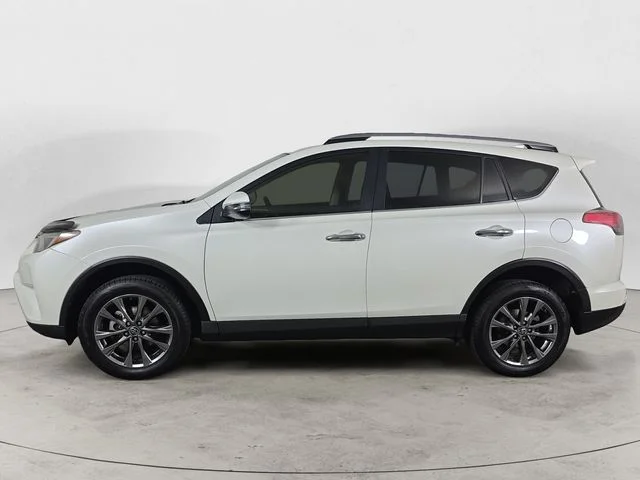 Used 2018 Blizzard Pearl Toyota Limited image 8