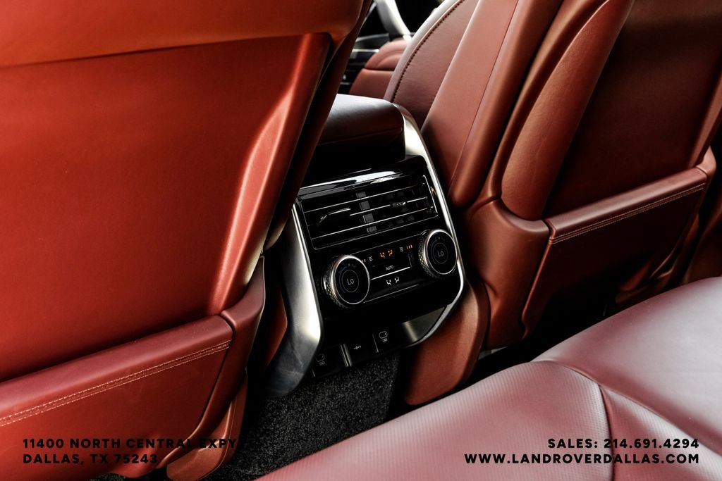 Used 2023 Santorini Black Metallic Land Rover SE image 43
