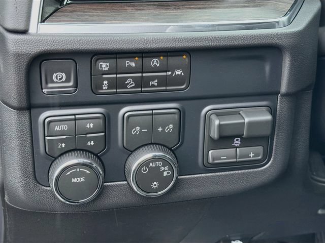 2026 Chevrolet Tahoe LS - Photo 13