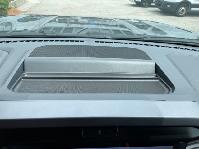 New 2026 Carbonized Gray Metallic Ford XLT image 23