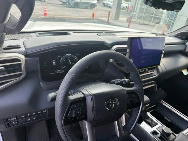 New 2026 Wind Chill Pearl Toyota Platinum image 6
