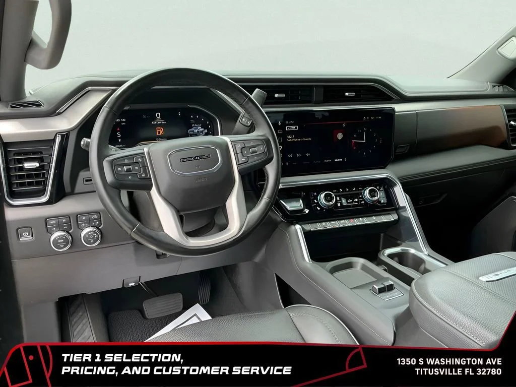 Used 2024 Onyx Black GMC Denali image 29