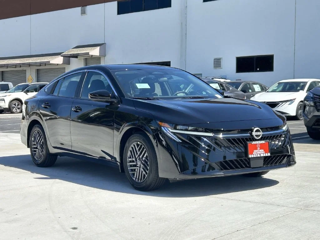 New 2026 Super Black Nissan SV image 5