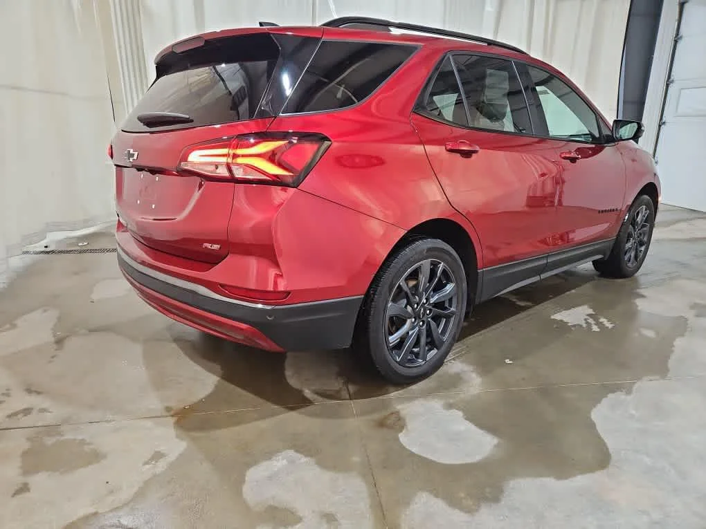 Used 2022 Cherry Red Tintcoat Chevrolet RS image 6