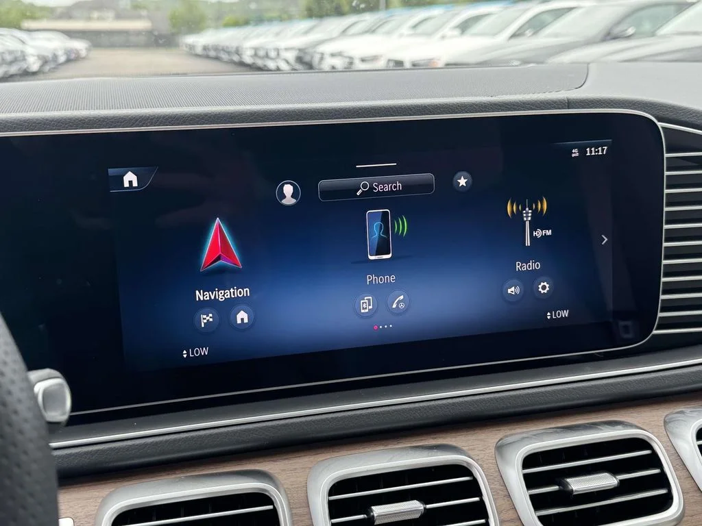 New 2026 White Mercedes-Benz GLS 450 image 26