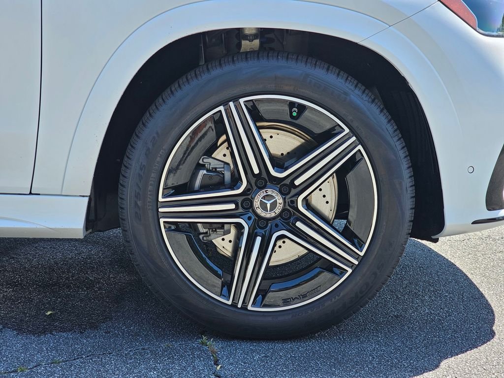 New 2026 MANUFAKTUR Moonlight White Magno Mercedes-Benz GLE 450 image 13