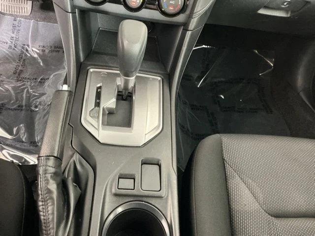 Used 2018 Ice Silver Metallic Subaru 2.0i image 19