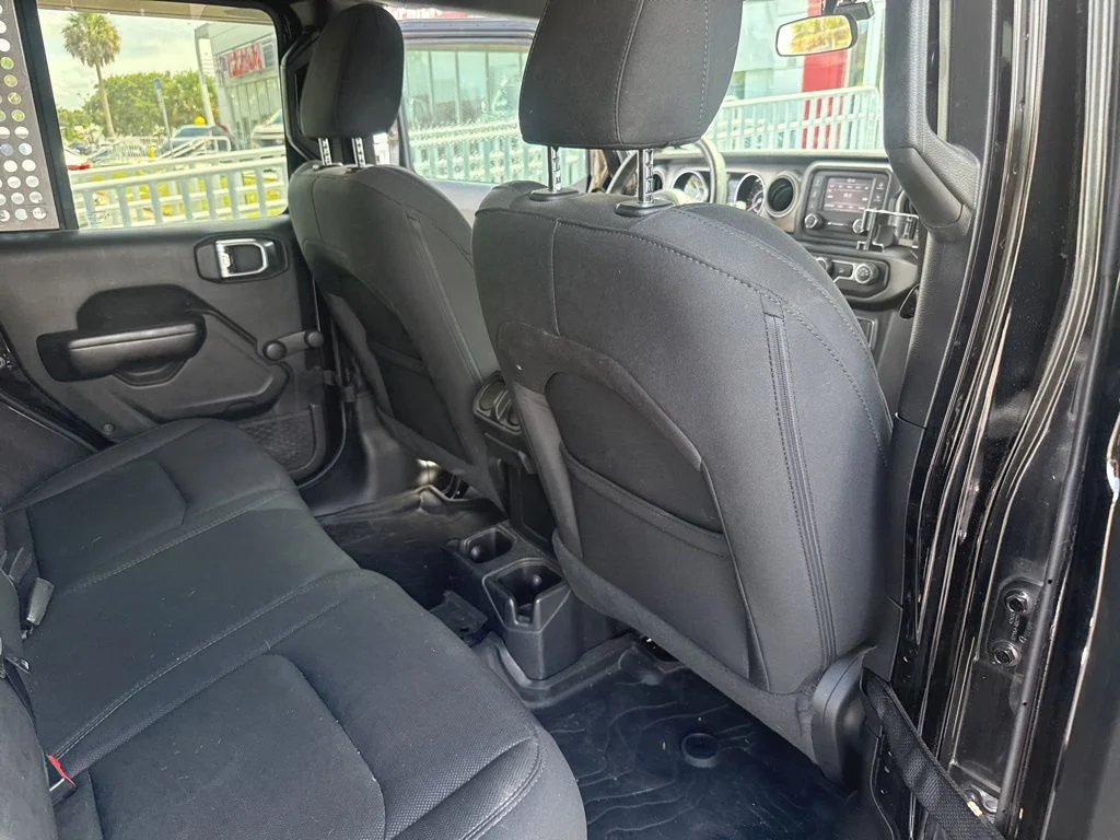 Used 2020 Black Clearcoat Jeep Unlimited Sport image 11
