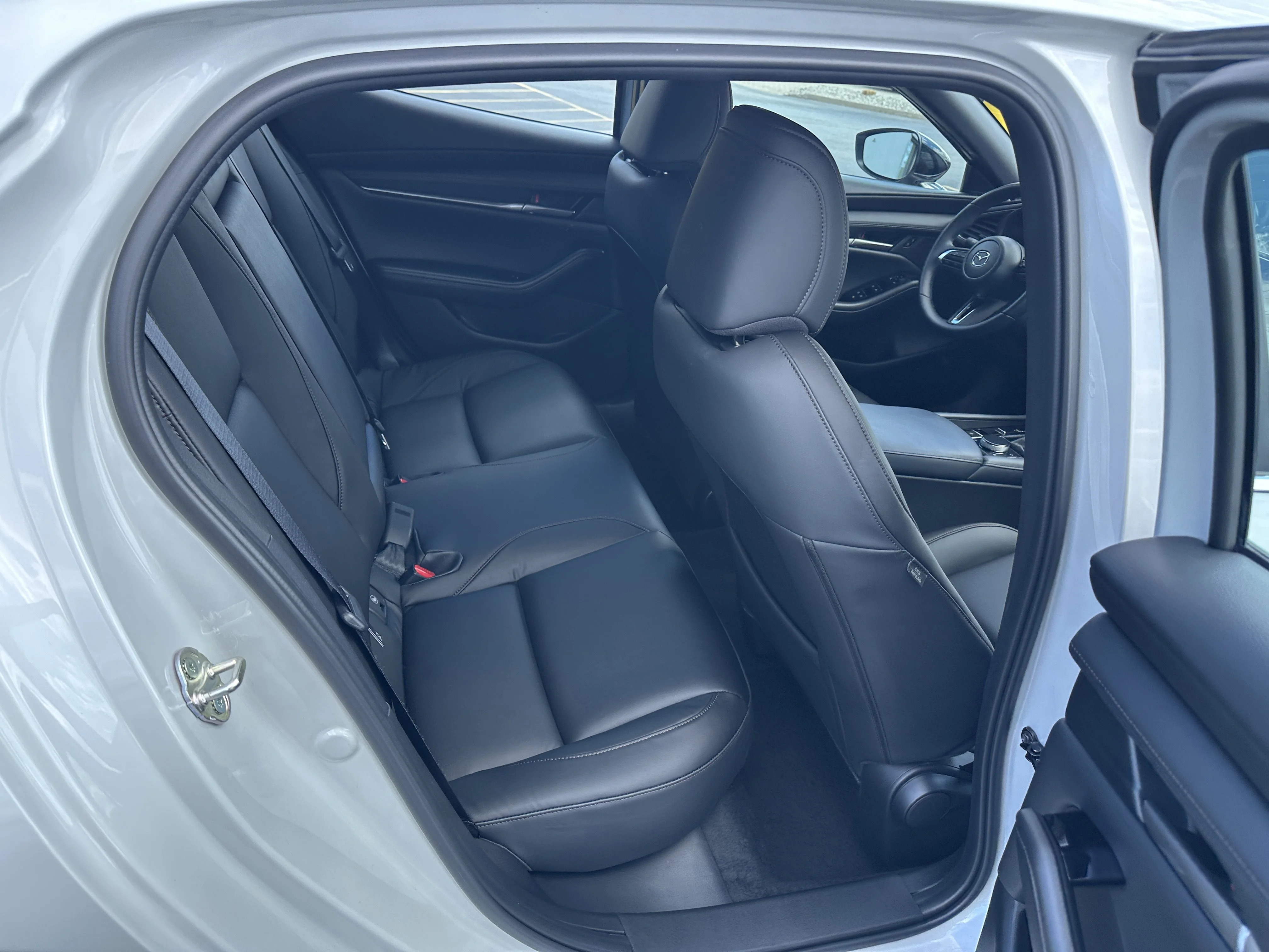 2025 Mazda Mazda3 Select Sport - Photo 16