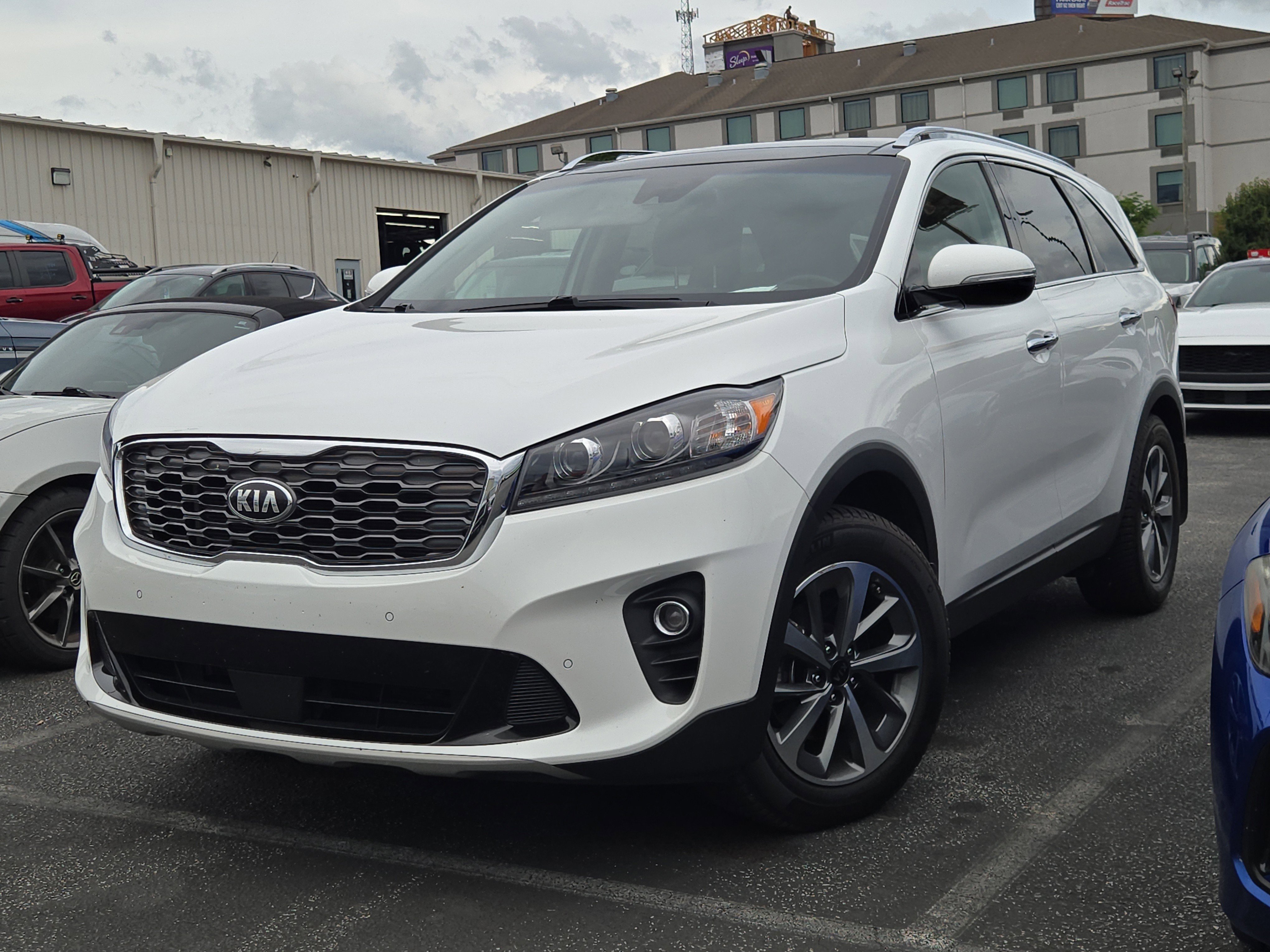2019 Kia Sorento EX V6 AT's photo