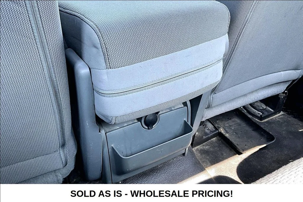 Used 2011 Silver Ford XL image 11