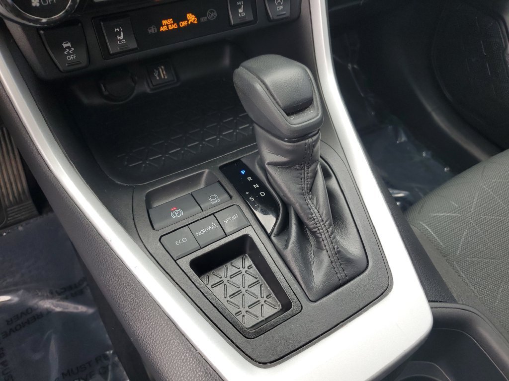 Certified Used 2023 Ice Toyota XLE image 27