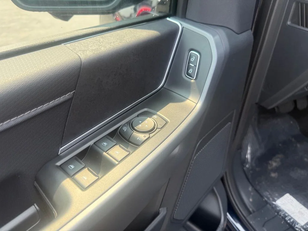 New 2026 Antimatter Blue Metallic Ford XLT image 13
