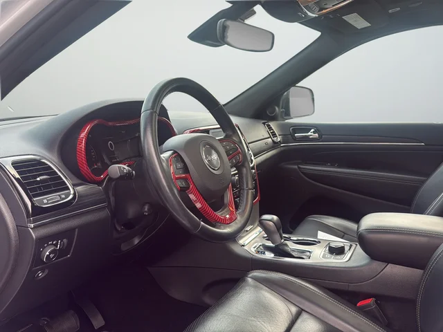 Used 2021 White Jeep Limited image 11