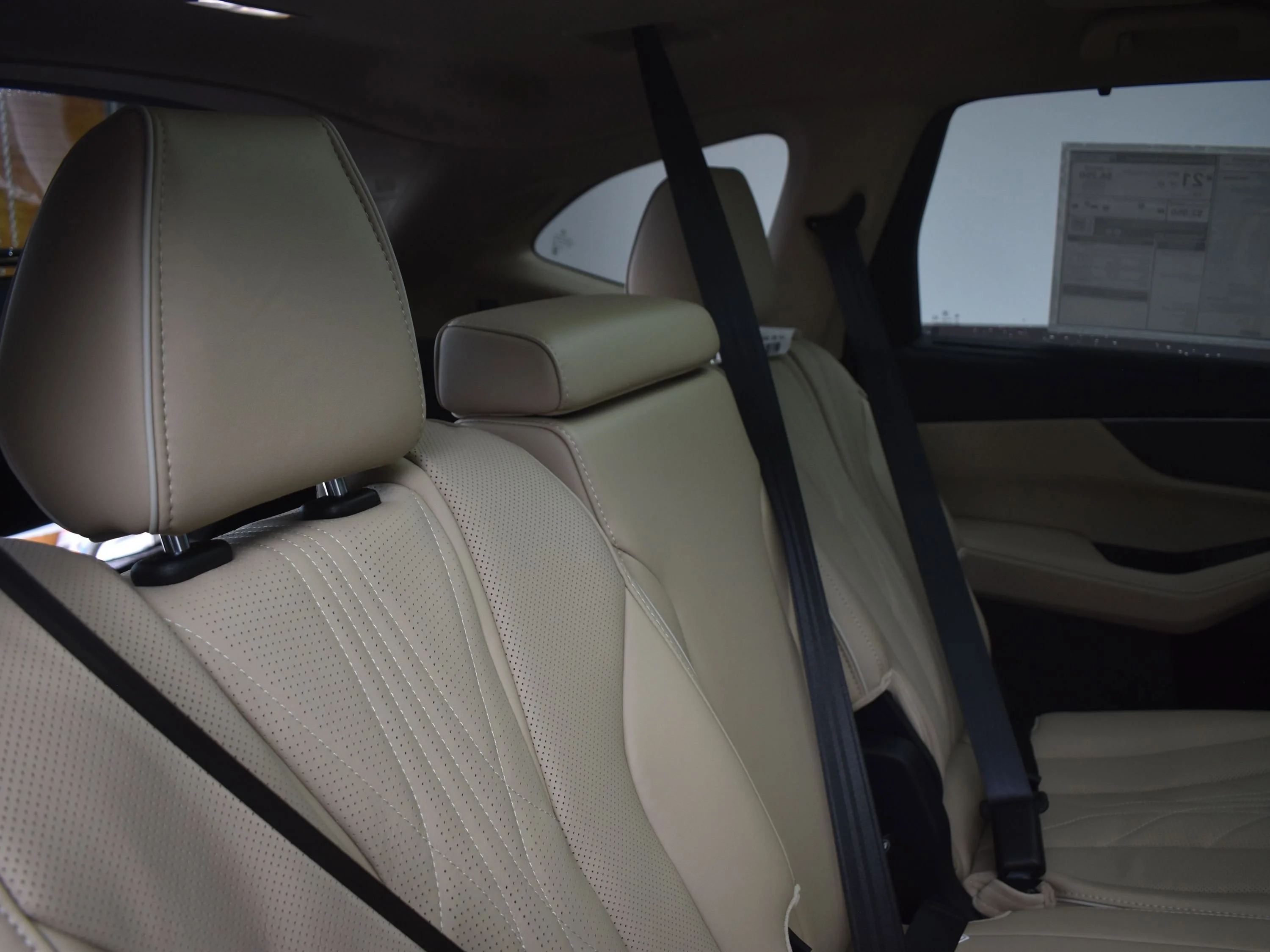 New 2026 White Acura w/Advance Package image 26