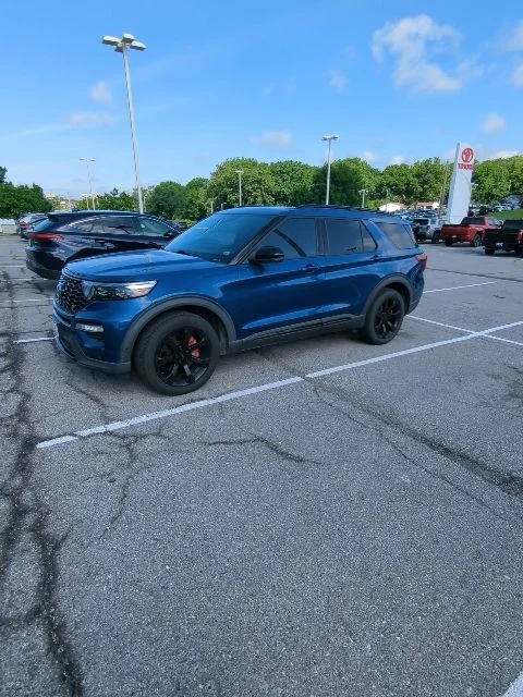 Used 2020 Blue Ford ST image 7