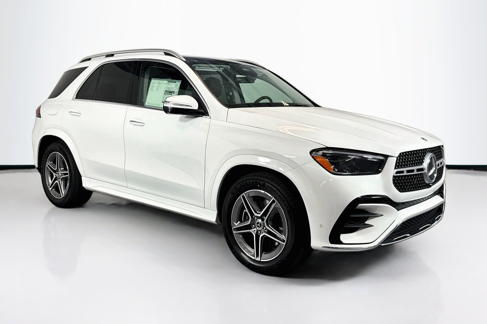 New 2026 Polar White Mercedes-Benz GLE 450 image 3